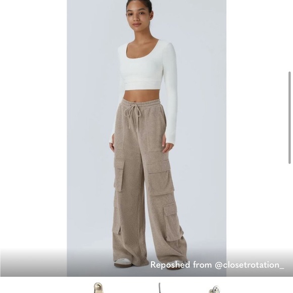 HALARA Pants - Wide-Leg Cargo Knit Pants in Taupe